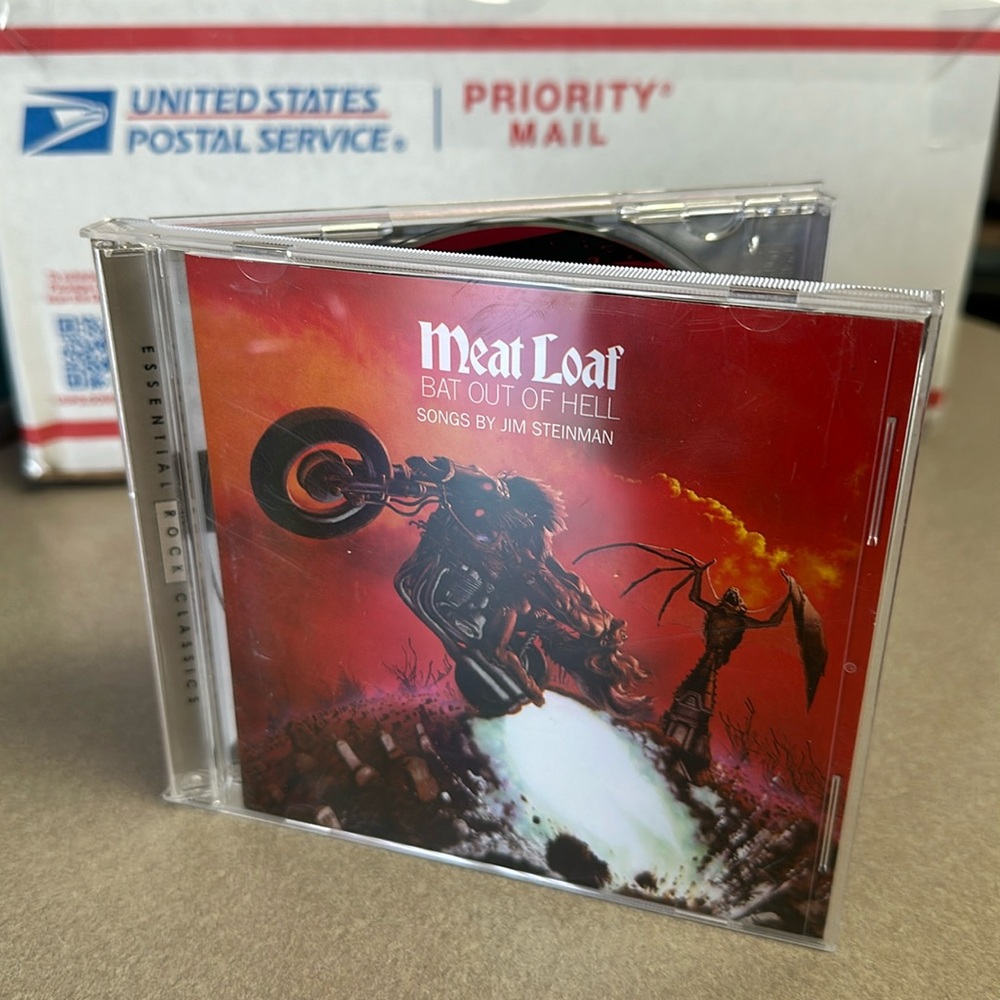 Meat Loaf Bat out of HELL Songs by Jim Steinman